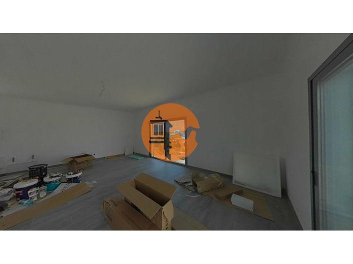 Image No.35-3 Bed House for sale