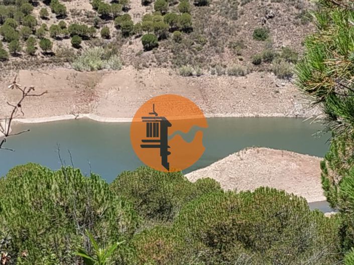 Image No.40-Commercial for sale