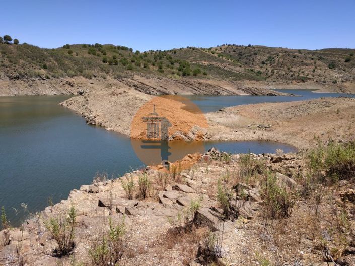 Image No.64-Commercial for sale