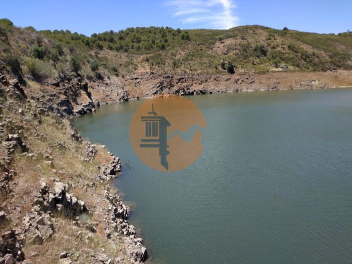 Image No.67-Commercial for sale