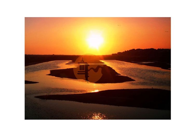 Image No.15-4 Bed House for sale