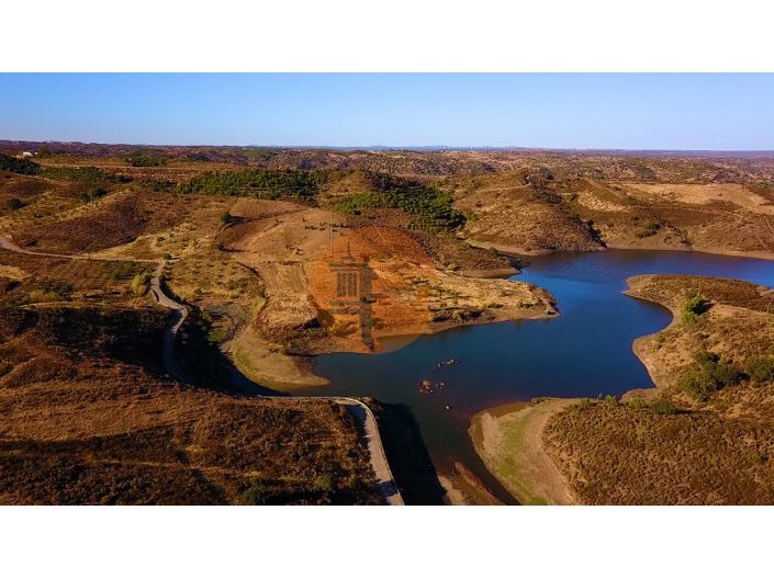 Image No.4-Commercial for sale