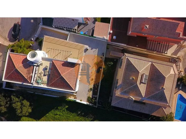 Image No.3-4 Bed House for sale