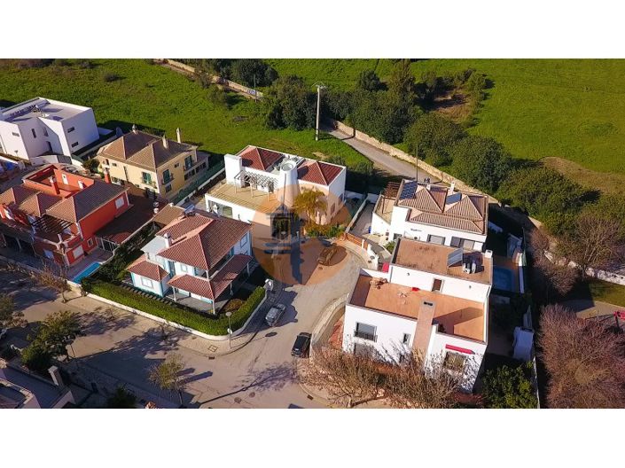 Image No.54-4 Bed House for sale