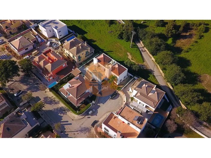 Image No.55-4 Bed House for sale