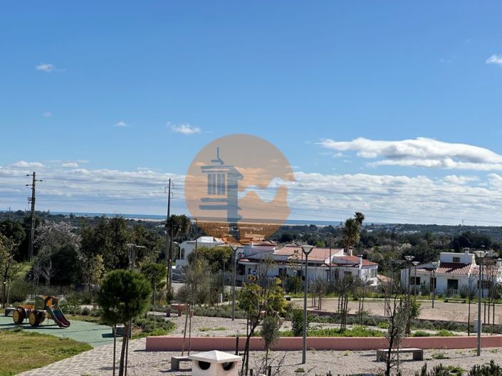 Image No.109-5 Bed House for sale