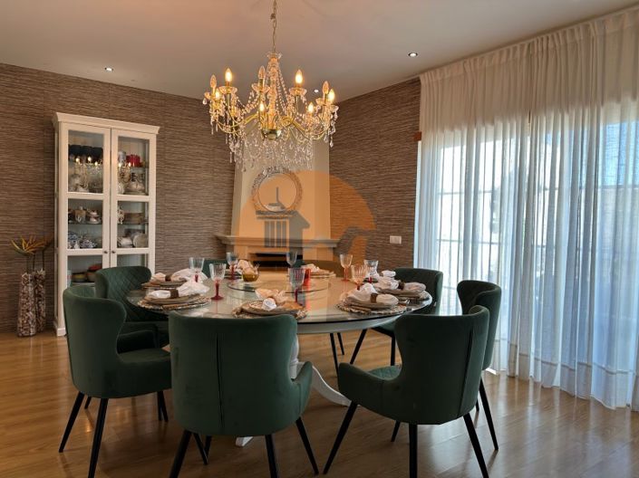 Image No.22-5 Bed House for sale