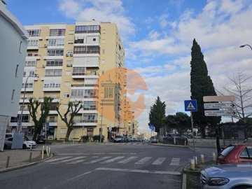 1 - Amadora, Apartment