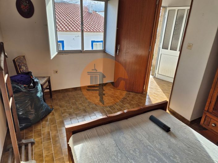 Image No.28-3 Bed House for sale