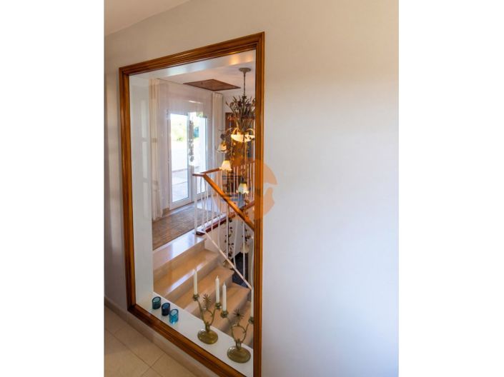 Image No.16-4 Bed House for sale