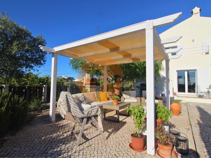 Image No.32-4 Bed House for sale
