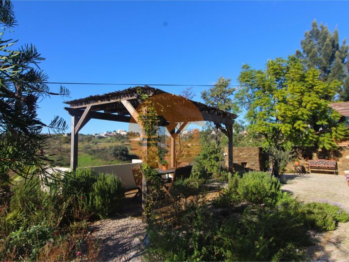 Image No.37-4 Bed House for sale