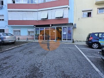 1 - Amadora, Restaurant