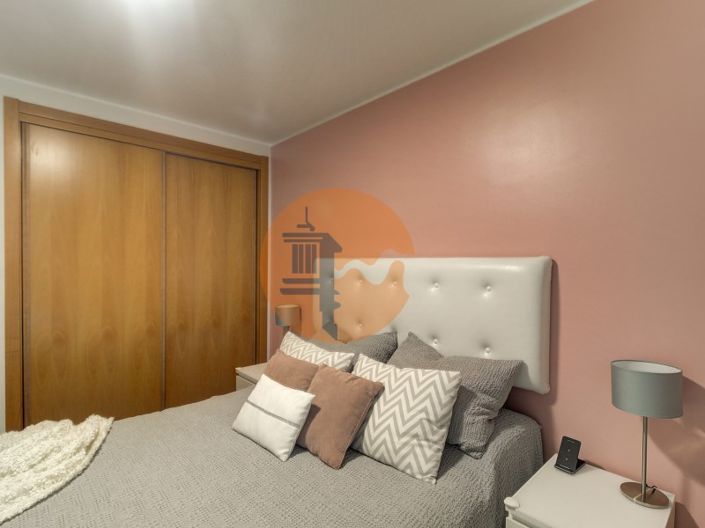 Image No.26-2 Bed Apartment for sale