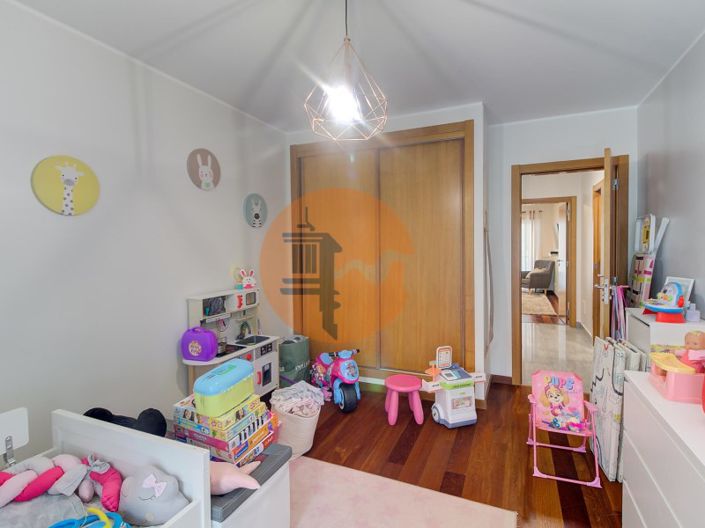 Image No.31-2 Bed Apartment for sale