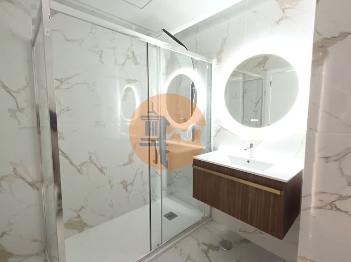 Image No.16-2 Bed Apartment for sale