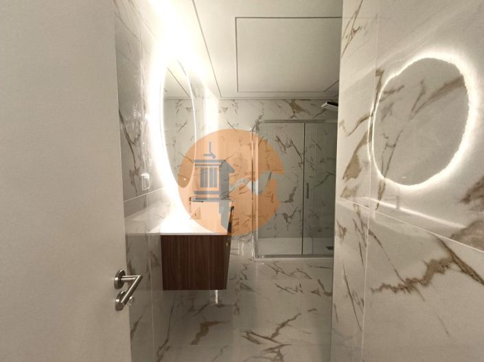 Image No.23-2 Bed Apartment for sale