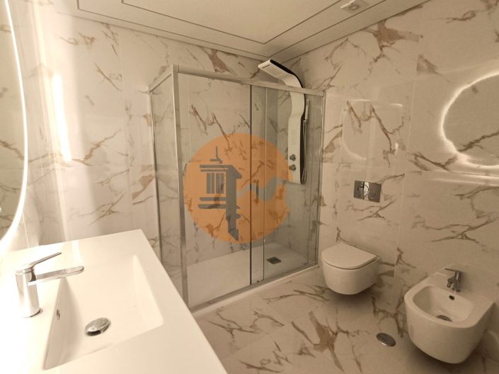 Image No.24-2 Bed Apartment for sale