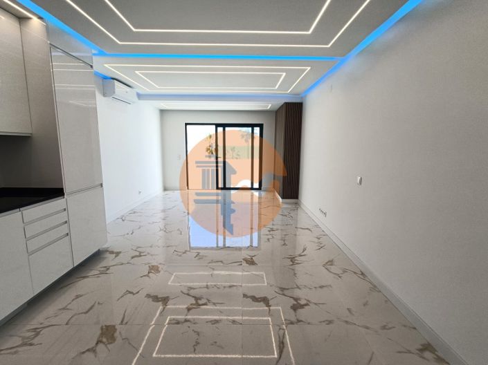 Image No.31-2 Bed Apartment for sale