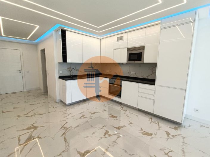 Image No.9-2 Bed Apartment for sale