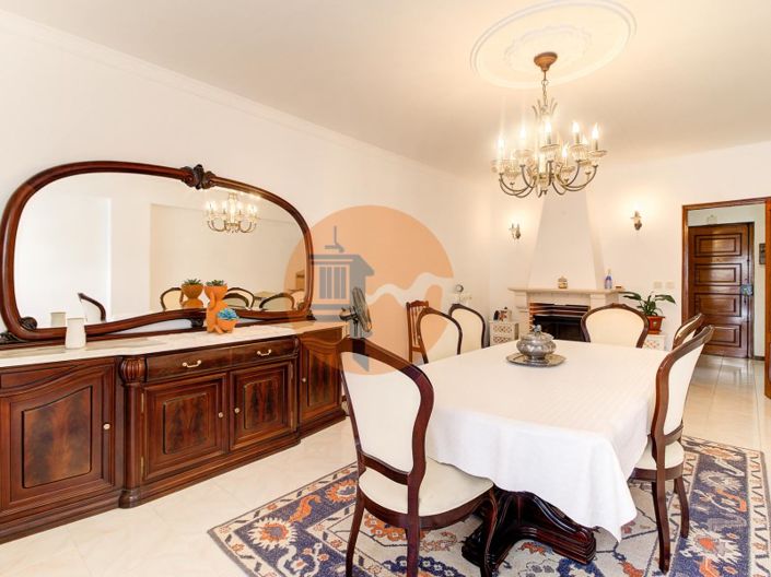 Image No.1-3 Bed Apartment for sale