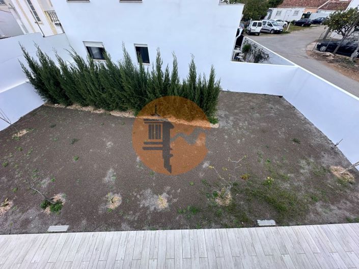 Image No.33-4 Bed House for sale