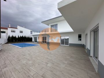 id00a77b01-0000-0500-0000-000014a10896