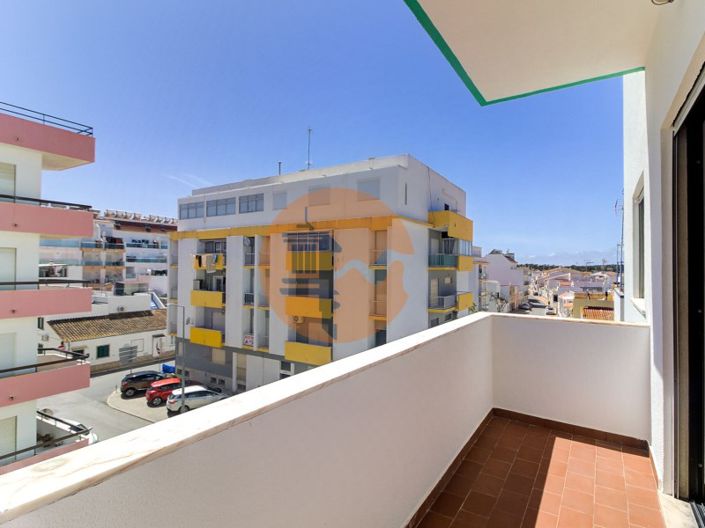 Image No.1-3 Bed Apartment for sale