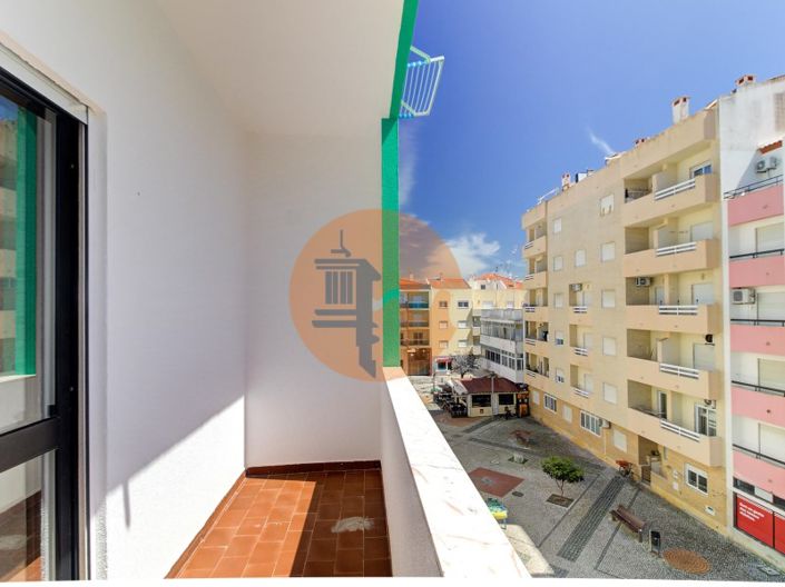 Image No.1-3 Bed Apartment for sale