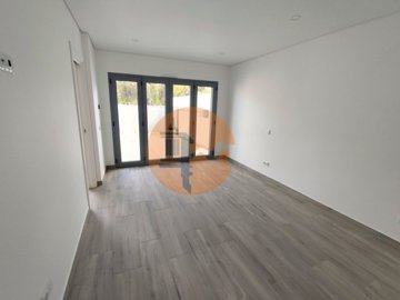 id807c3201-0000-0500-0000-0000150274e1