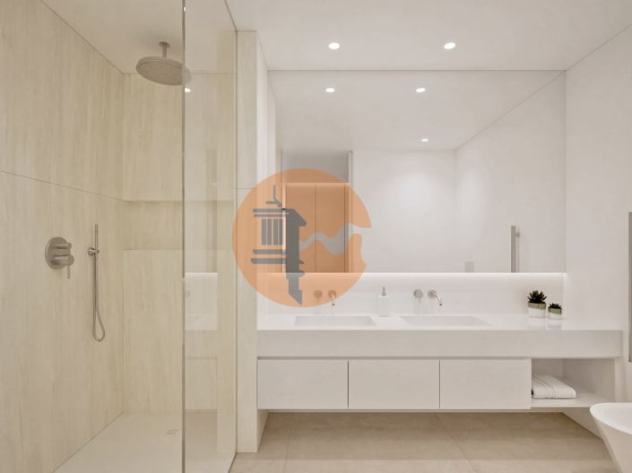 Image No.16-4 Bed House for sale