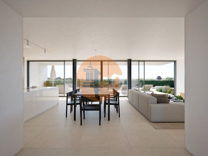 Image No.24-4 Bed House for sale