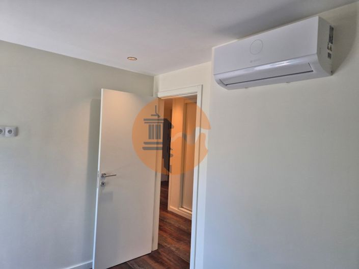 Image No.18-3 Bed Apartment for sale