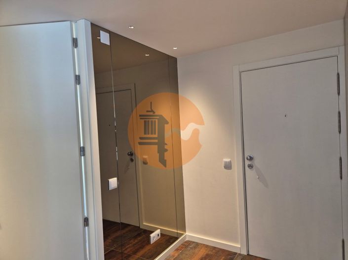 Image No.8-3 Bed Apartment for sale