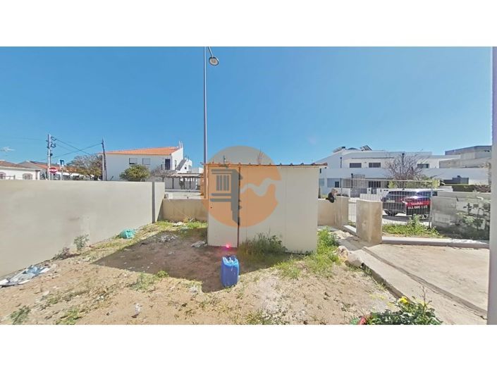 Image No.10-4 Bed House for sale