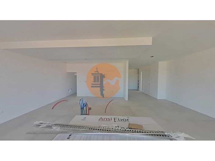 Image No.13-4 Bed House for sale