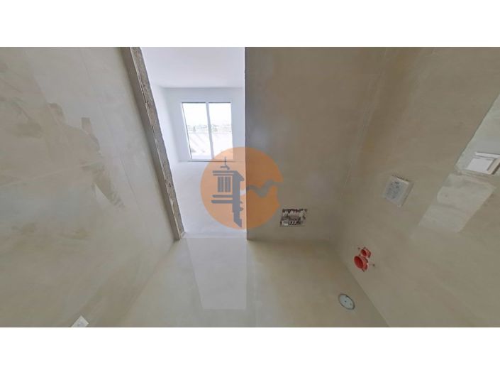 Image No.23-4 Bed House for sale