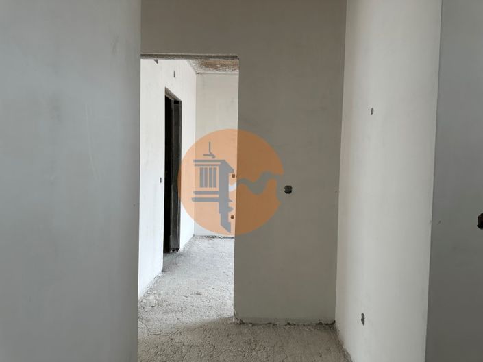 Image No.25-3 Bed House for sale