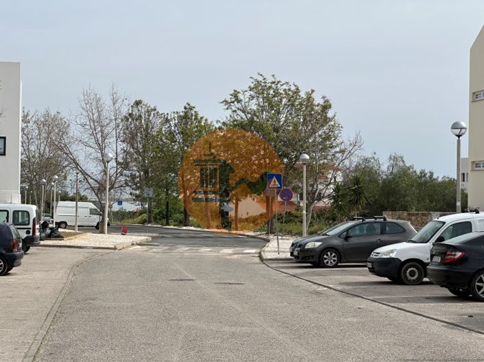 Image No.41-3 Bed House for sale