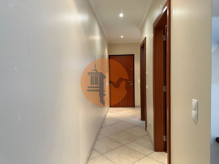 Image No.38-4 Bed House for sale