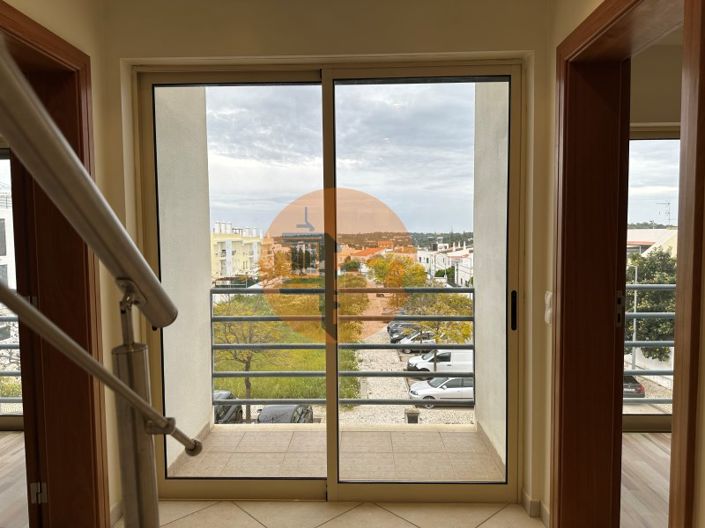 Image No.55-4 Bed House for sale