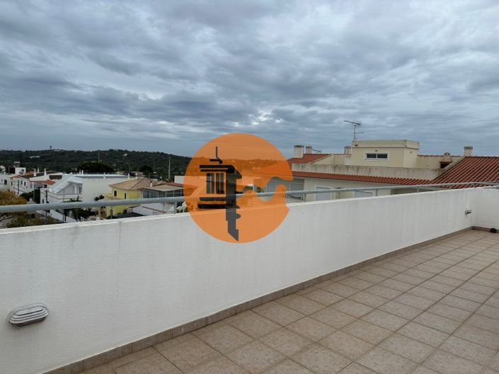 Image No.72-4 Bed House for sale