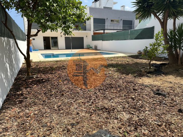 Image No.78-4 Bed House for sale