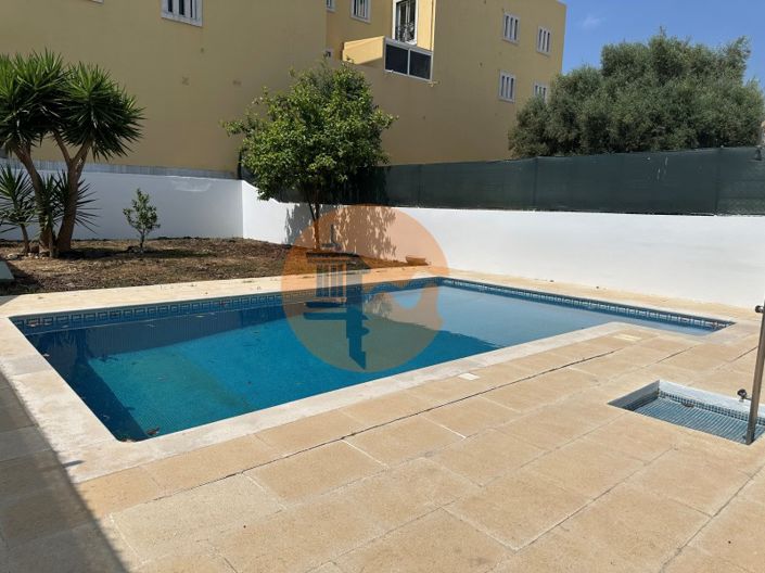 Image No.81-4 Bed House for sale