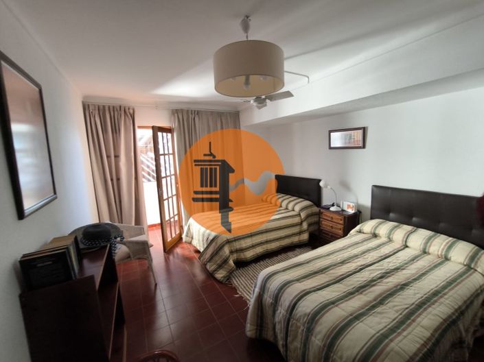 Image No.40-1 Bed Apartment for sale