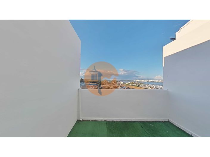 Image No.63-1 Bed Apartment for sale