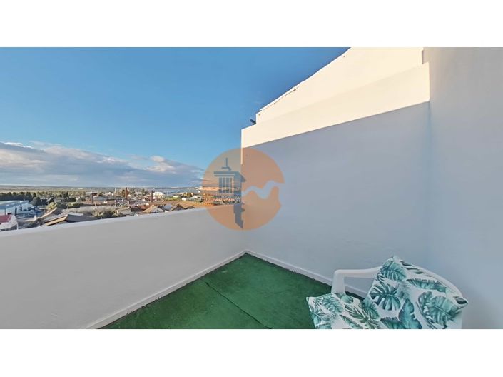 Image No.64-1 Bed Apartment for sale