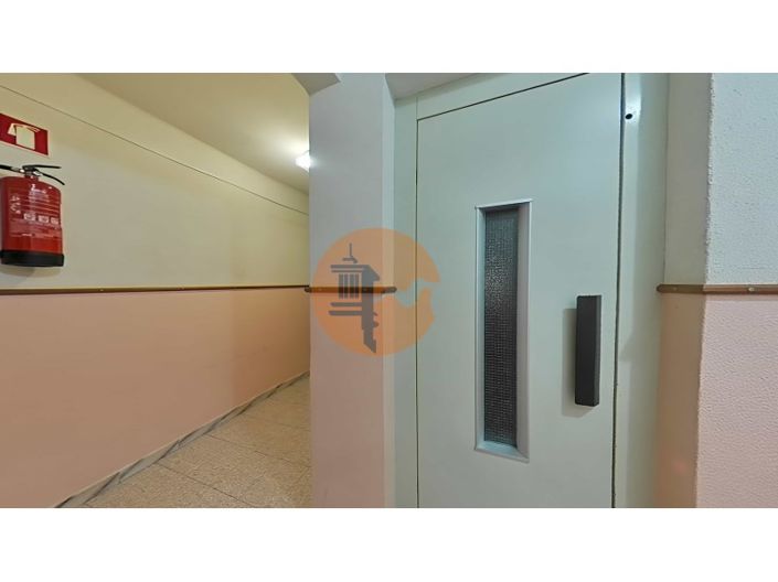 Image No.68-1 Bed Apartment for sale