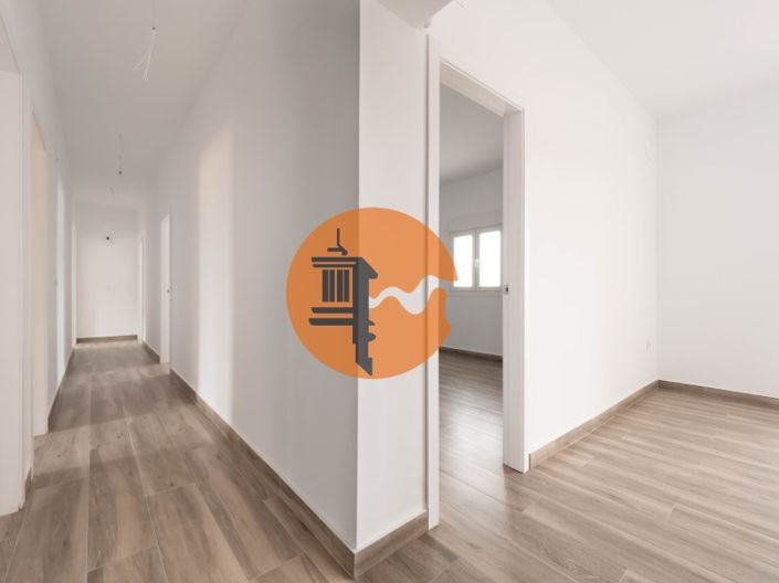 Image No.11-Maison de 4 chambres à vendre à Isla Cristina