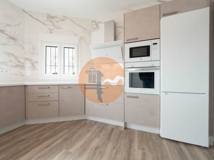 Image No.3-Maison de 4 chambres à vendre à Isla Cristina